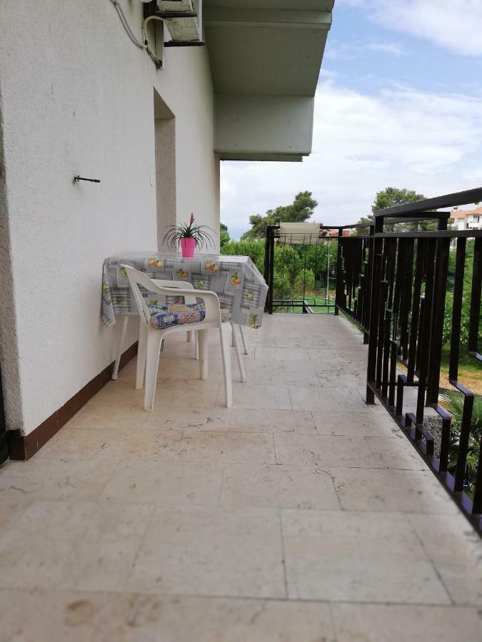 Apartment Marina Malinska Ngoại thất bức ảnh